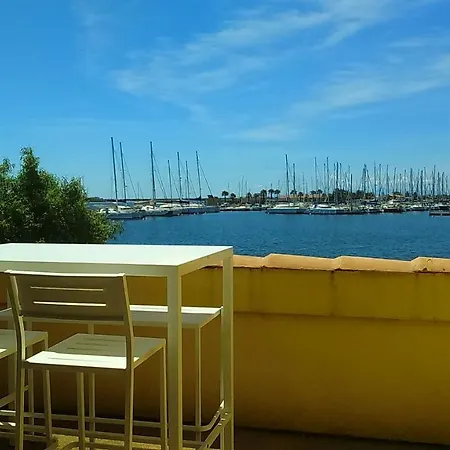 En Bord De Apartmán *