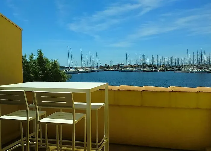 En Bord De Apartmán *